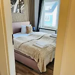 菲尔德豪斯公寓