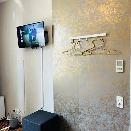 Feldhouse Apartment *