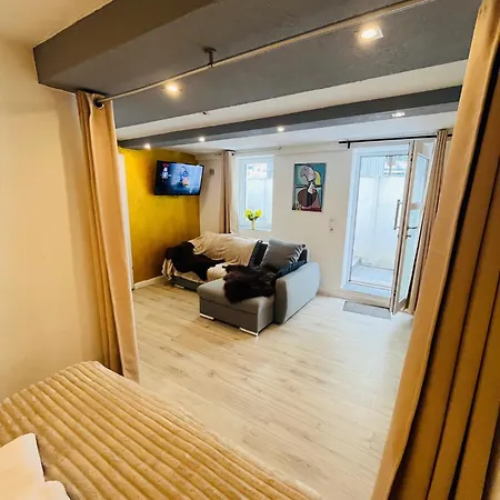 Apartment Feldhouse