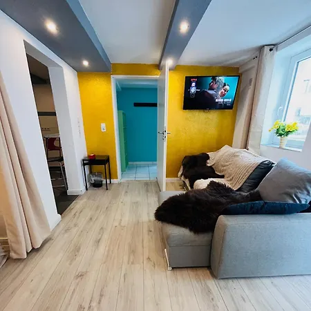 Feldhouse Apartment *