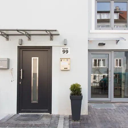 Feldhouse Apartment *